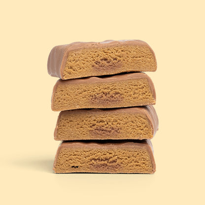 Nupo One Meal Bar Caramel broken bar close-up